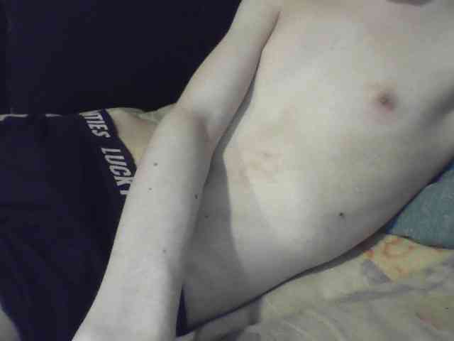 skinnycuteboy skinnycuteboy