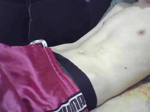 skinnycuteboy Sex Cam Show