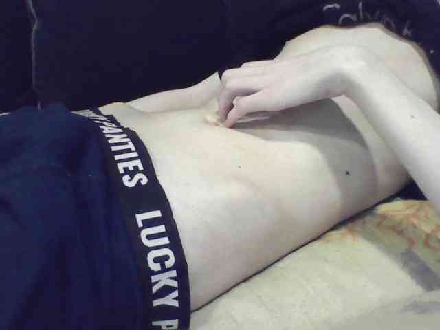 skinnycuteboy