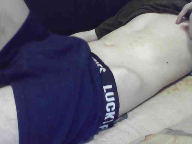 skinnycuteboy