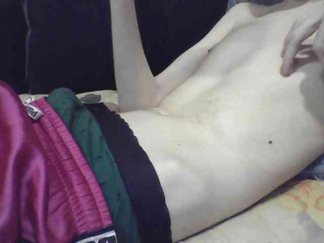 skinnycuteboy Sex Cam Show
