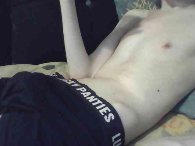 skinnycuteboy skinnycuteboy