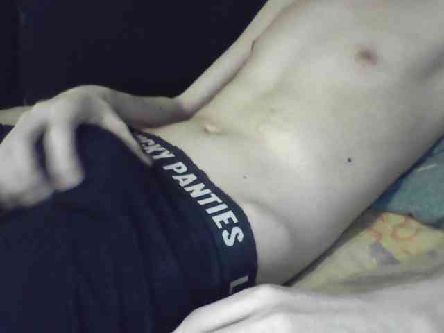 skinnycuteboy skinnycuteboy