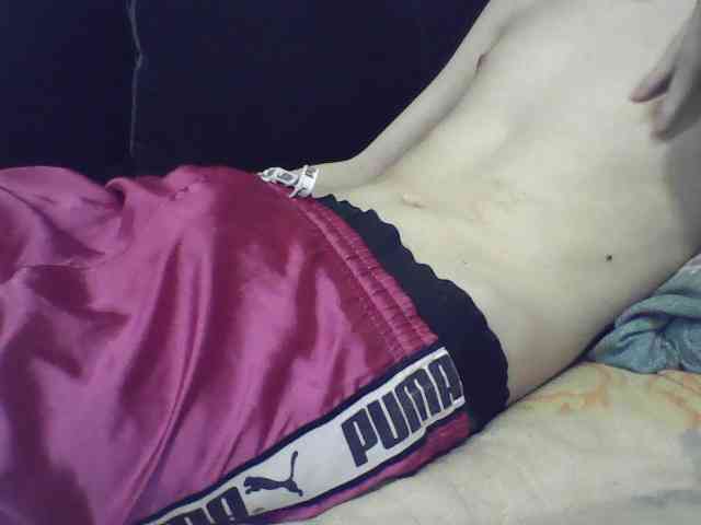 skinnycuteboy Sex Cam Show