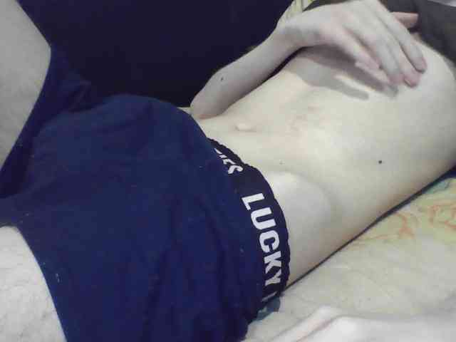 skinnycuteboy