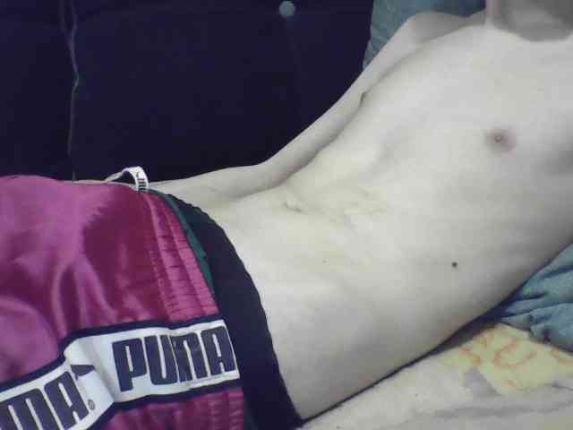 skinnycuteboy Sex Cam Show