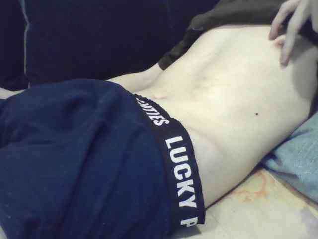 skinnycuteboy