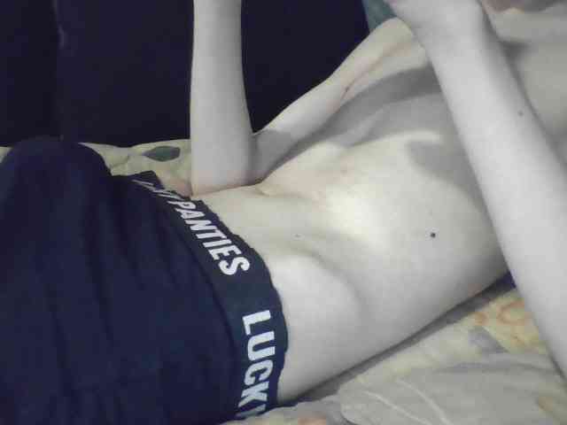 skinnycuteboy