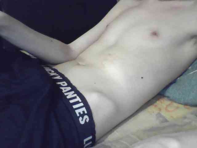 skinnycuteboy skinnycuteboy