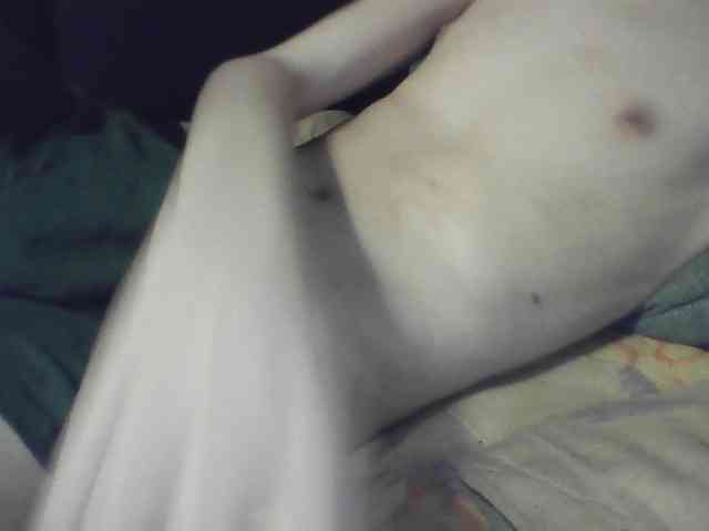 skinnycuteboy