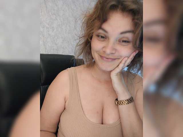 Judy-Fox live cam on BongaCams