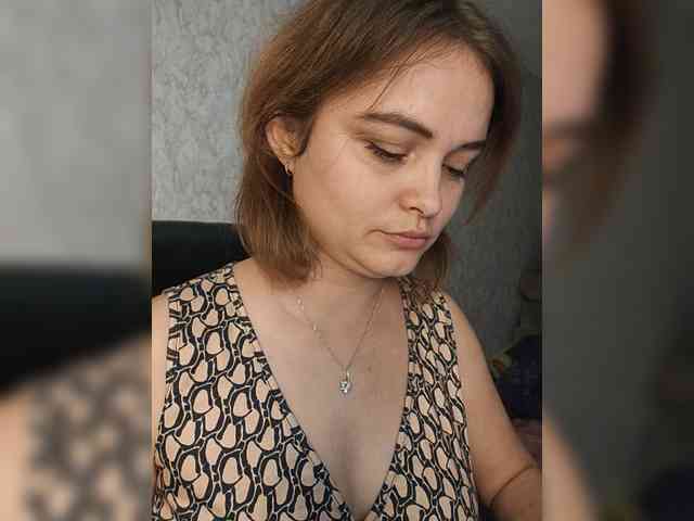 Juli_Foxfire webcam