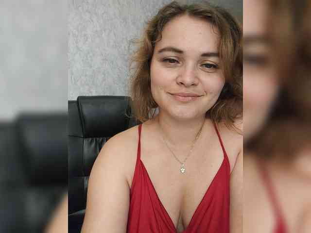 Juli_Foxfire webcam
