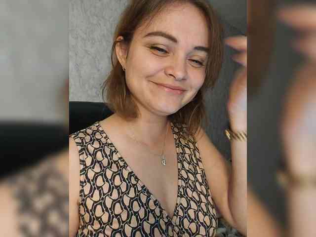Juli_Foxfire webcam