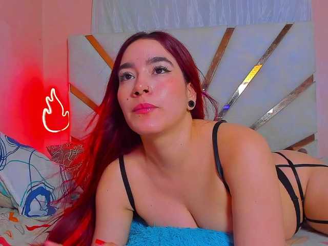 AmyAndAlex live webcam show