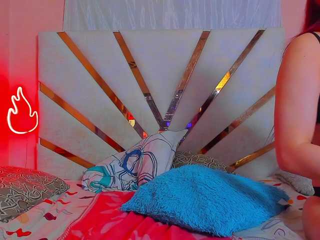 AmyAndAlex live webcam show