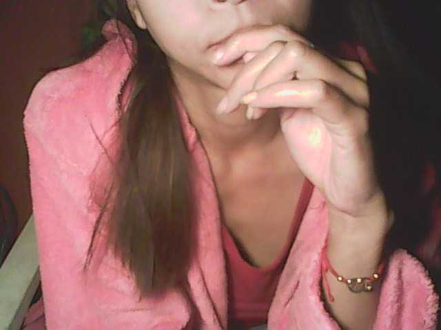 krisnah3 live cam on BongaCams