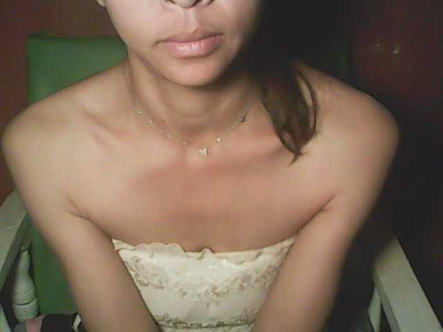 Camgirl krisnah3 sur Bongacams
