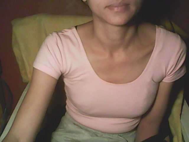 krisnah3 live cam on BongaCams