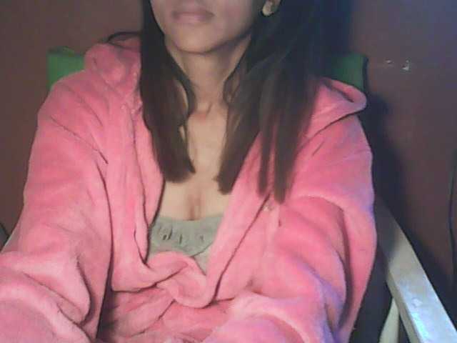 krisnah3 live cam on BongaCams
