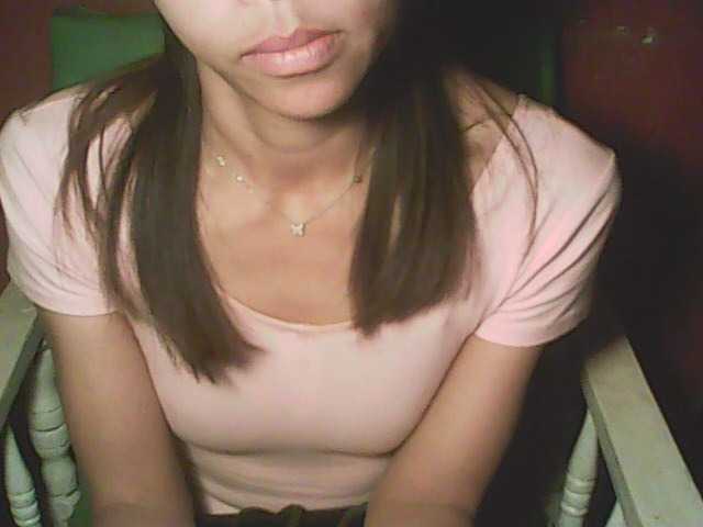 krisnah3 live cam on BongaCams