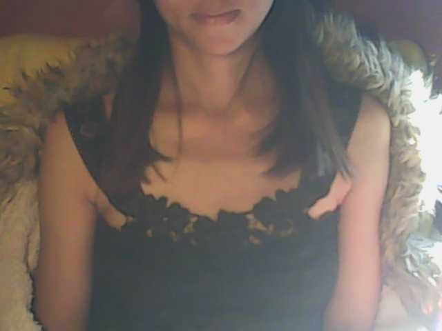 krisnah3 live cam on BongaCams