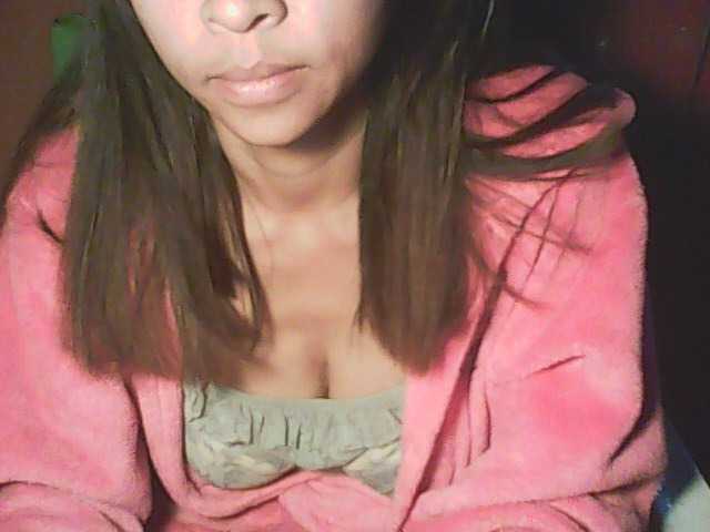 krisnah3 live cam on BongaCams