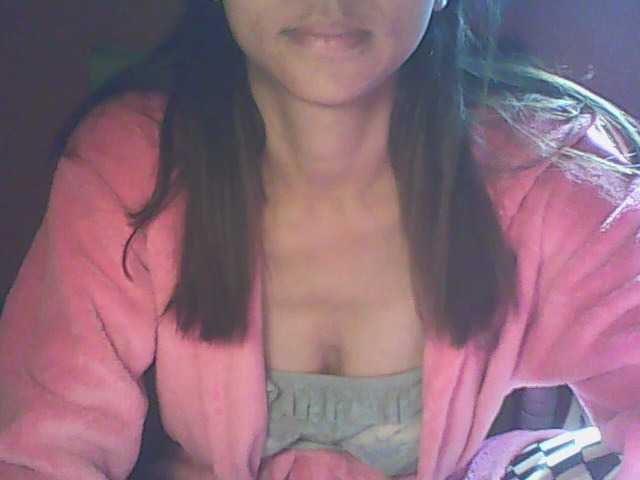 krisnah3 live cam on BongaCams