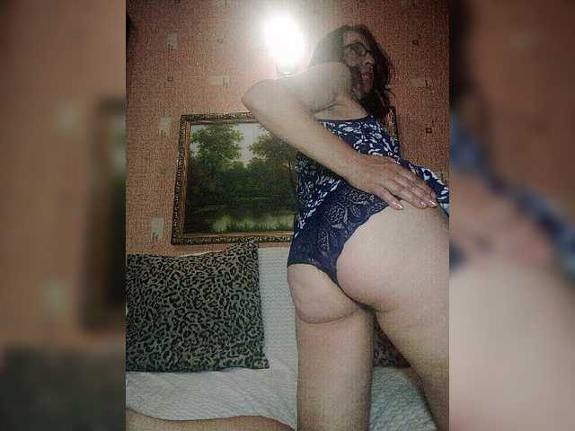 MARGO53 live cam on BongaCams