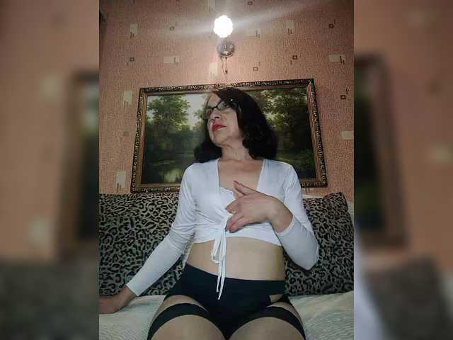 MARGO53 live cam on BongaCams