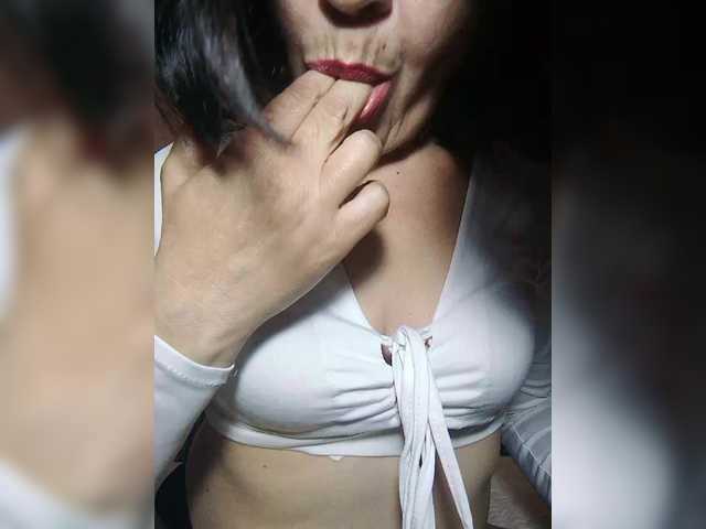 MARGO53 live cam on BongaCams