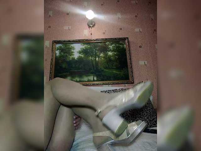 MARGO53 live cam on BongaCams