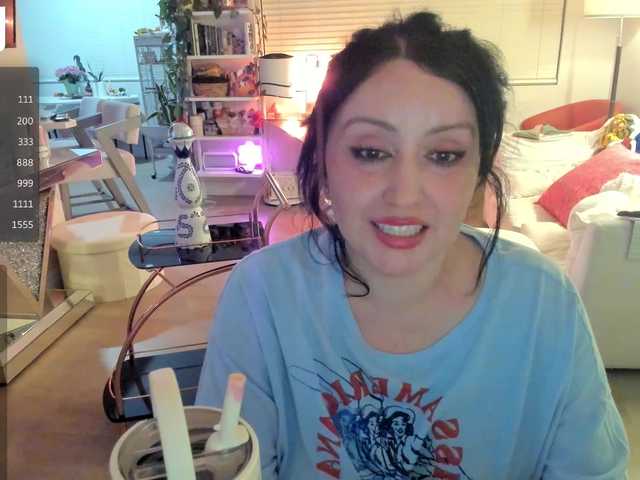 Vesabb live cam on BongaCams