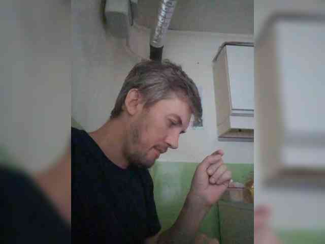 1PUSHISTIK