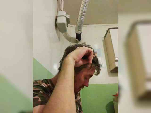 1PUSHISTIK