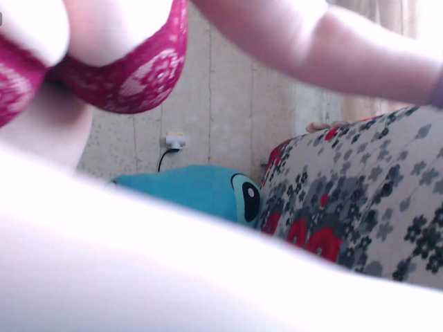 Fox23's BongaCams show and profile