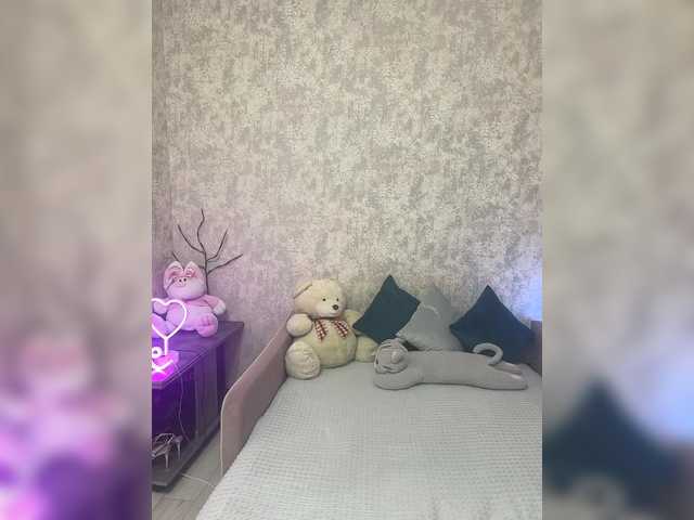 SeXXyMagic's BongaCams show and profile