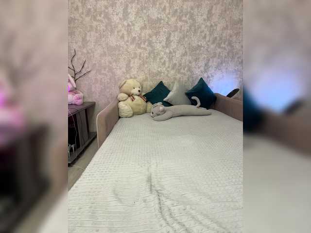 SeXXyMagic's BongaCams show and profile