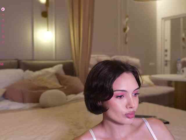 elisonni Sex Cam Show