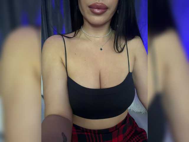 _EUPHORIAA_ live cam preview