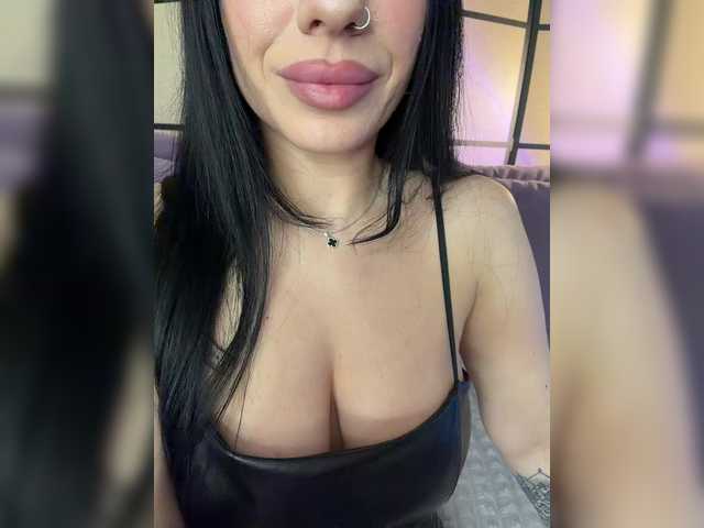 missJasmine07's BongaCams show and profile