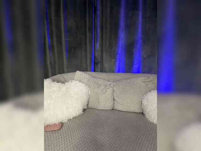 _EUPHORIAA_ webcam