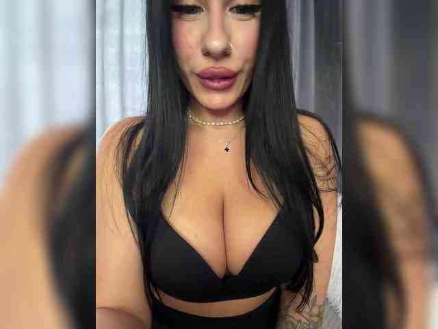 _EUPHORIAA_ webcam