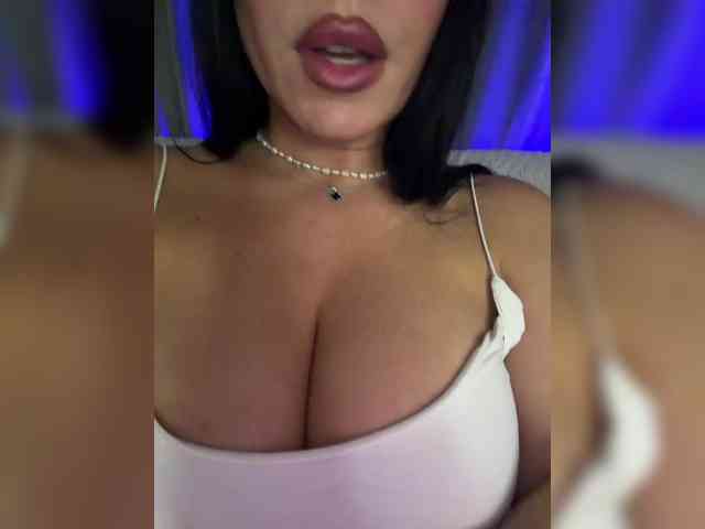 _EUPHORIAA_ webcam