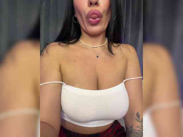 _EUPHORIAA_ webcam