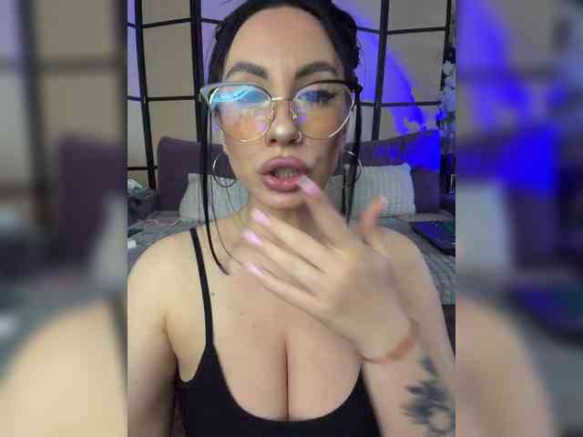 _EUPHORIAA_ webcam