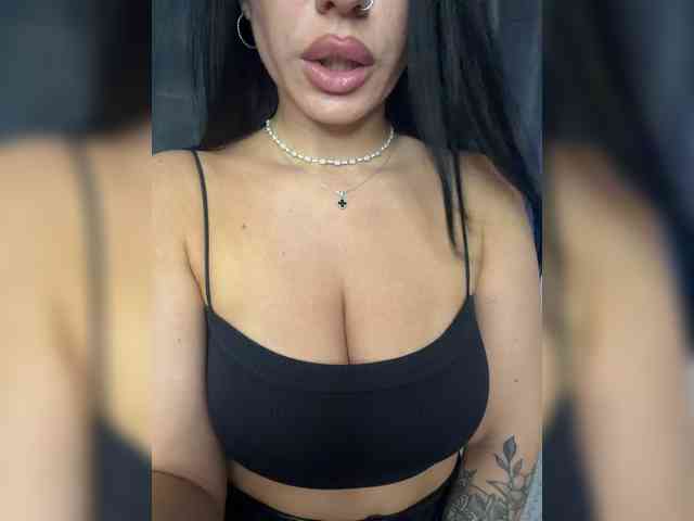 _EUPHORIAA_ webcam