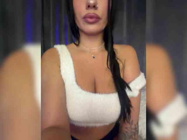 _EUPHORIAA_ webcam