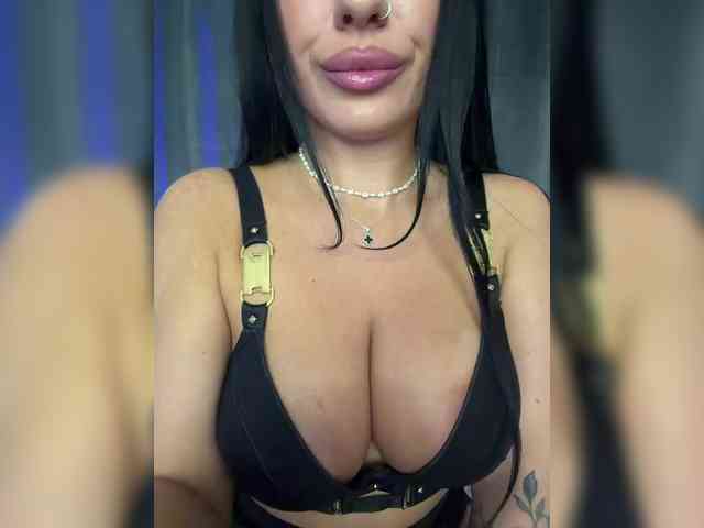 _EUPHORIAA_ webcam