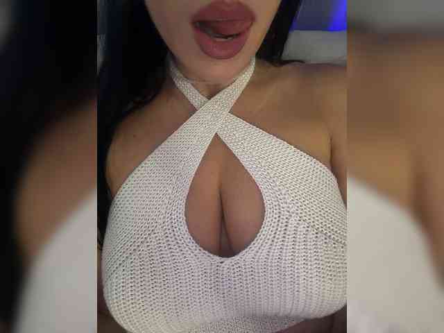 _EUPHORIAA_ webcam